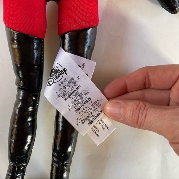 Disney Store Incredibles 2 Violet Plush - Picture 6 of 7
